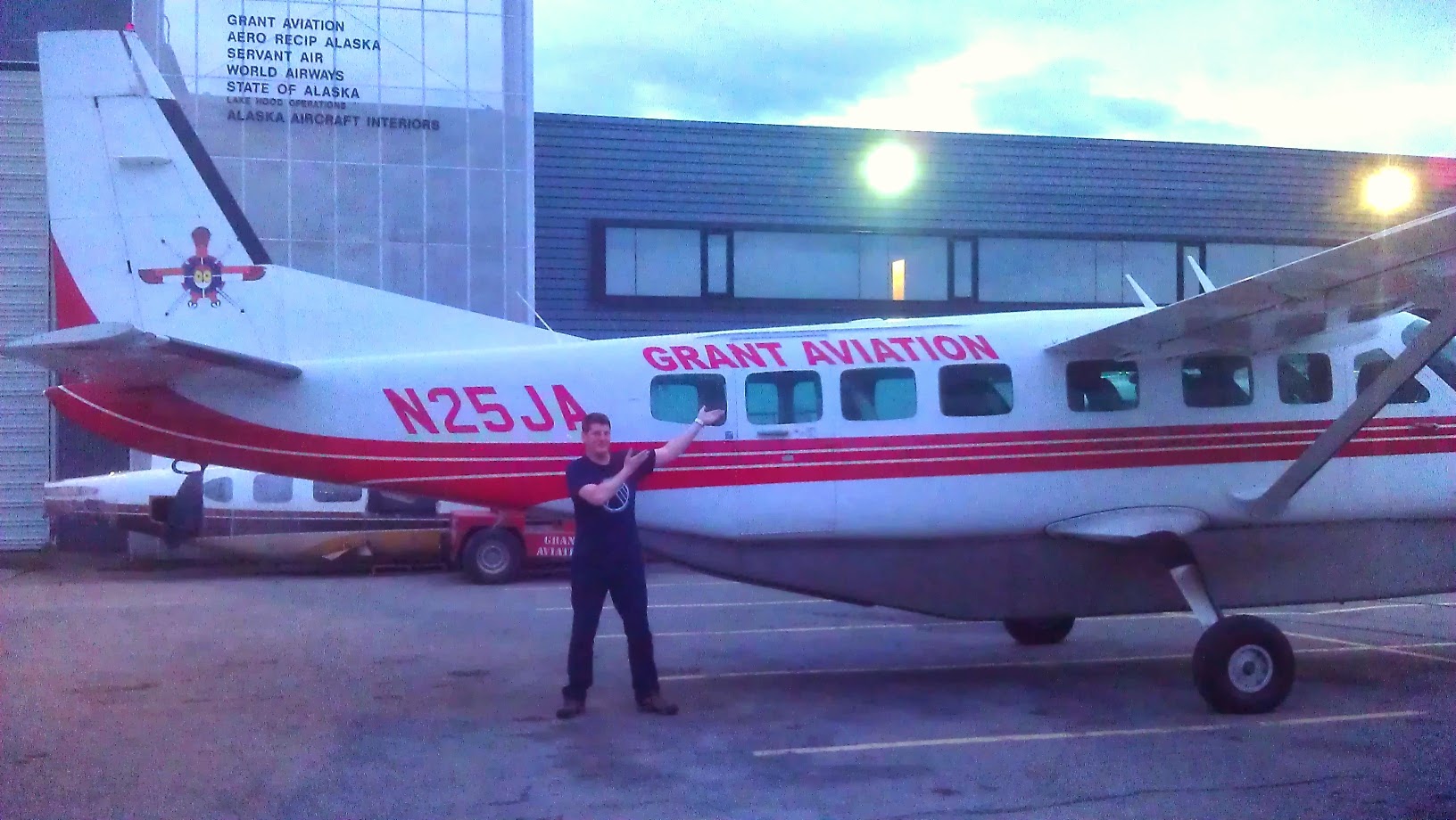 Grant next to a Grant Aviation Cessna Caravan