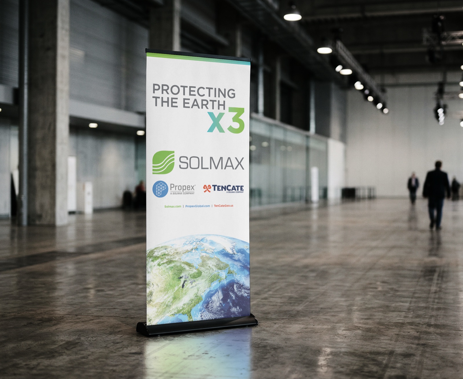 Solmax Protecting the Earth roll-up banner